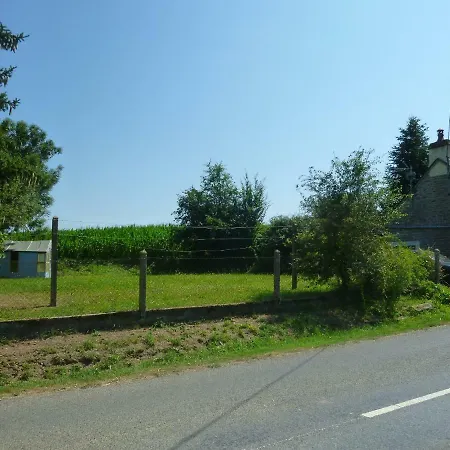 度假居 La Petite Louvelaie Saint-Fraimbault-sur-Pisse